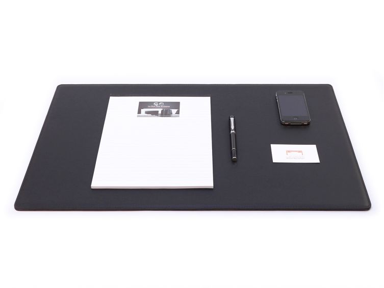 Sous-main cossu de bureau - moyen - en cuir noir - 60x34 cm