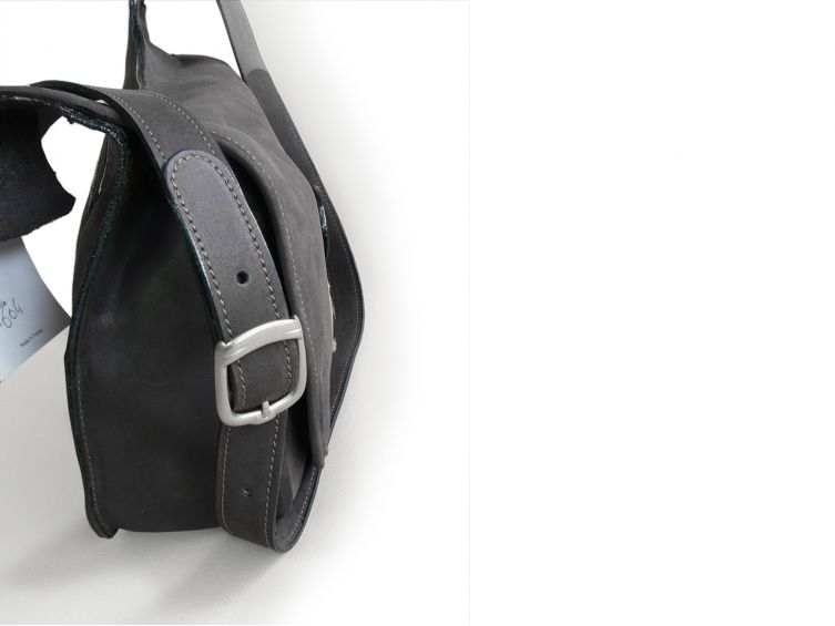 Sac Besace Elodie 604 cuir avec boucle metal