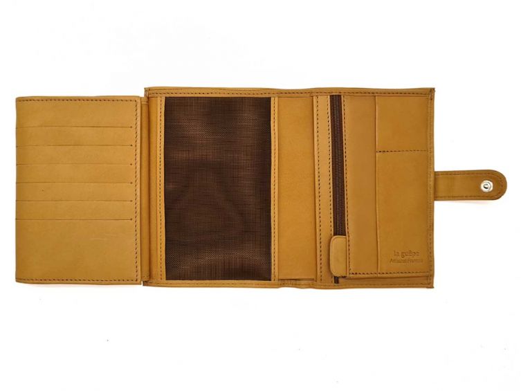 Portefeuille "Luxe" en cuir marron gold avec patte - 15 cm 4 volets - PM-020-01