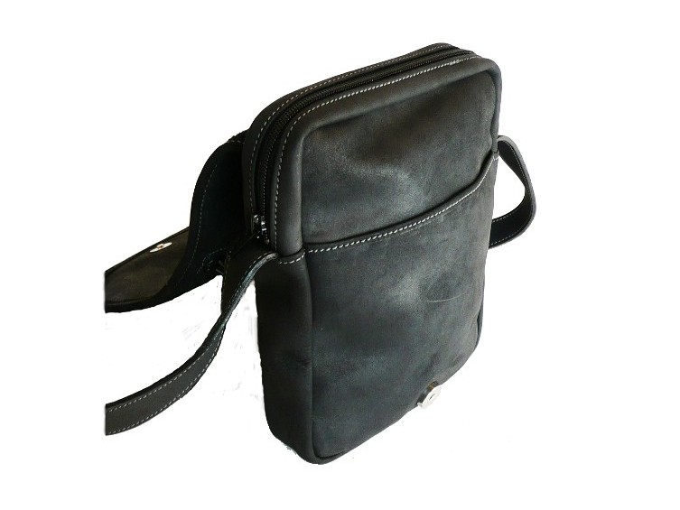 1 Sacoche baroudeur cuir 252