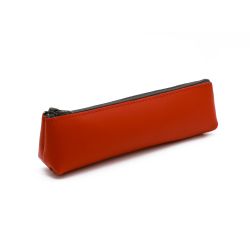 Petite trousse triangle en cuir rouge coquelicot