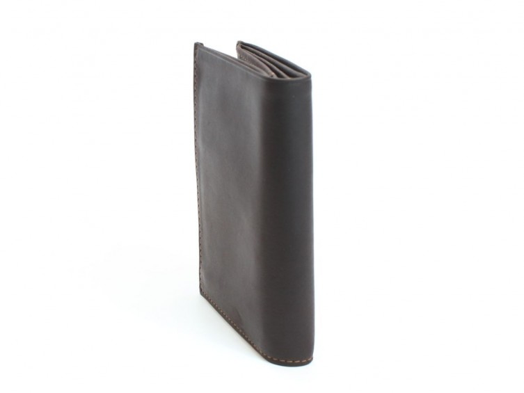  Portefeuille en cuir marron, à 4 volets 466 